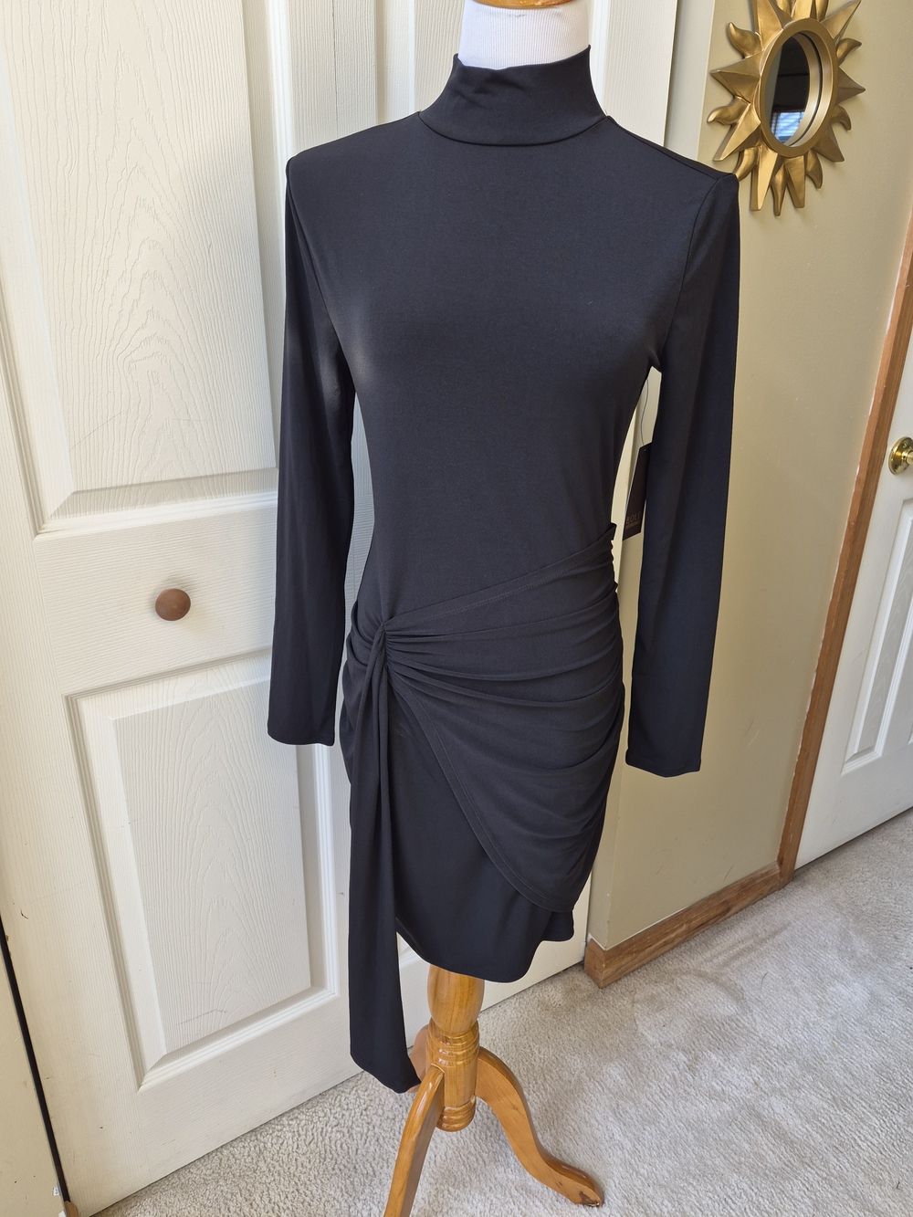 BOLD elements Black Long-Sleeve Mock Neck Ruched Side Dress